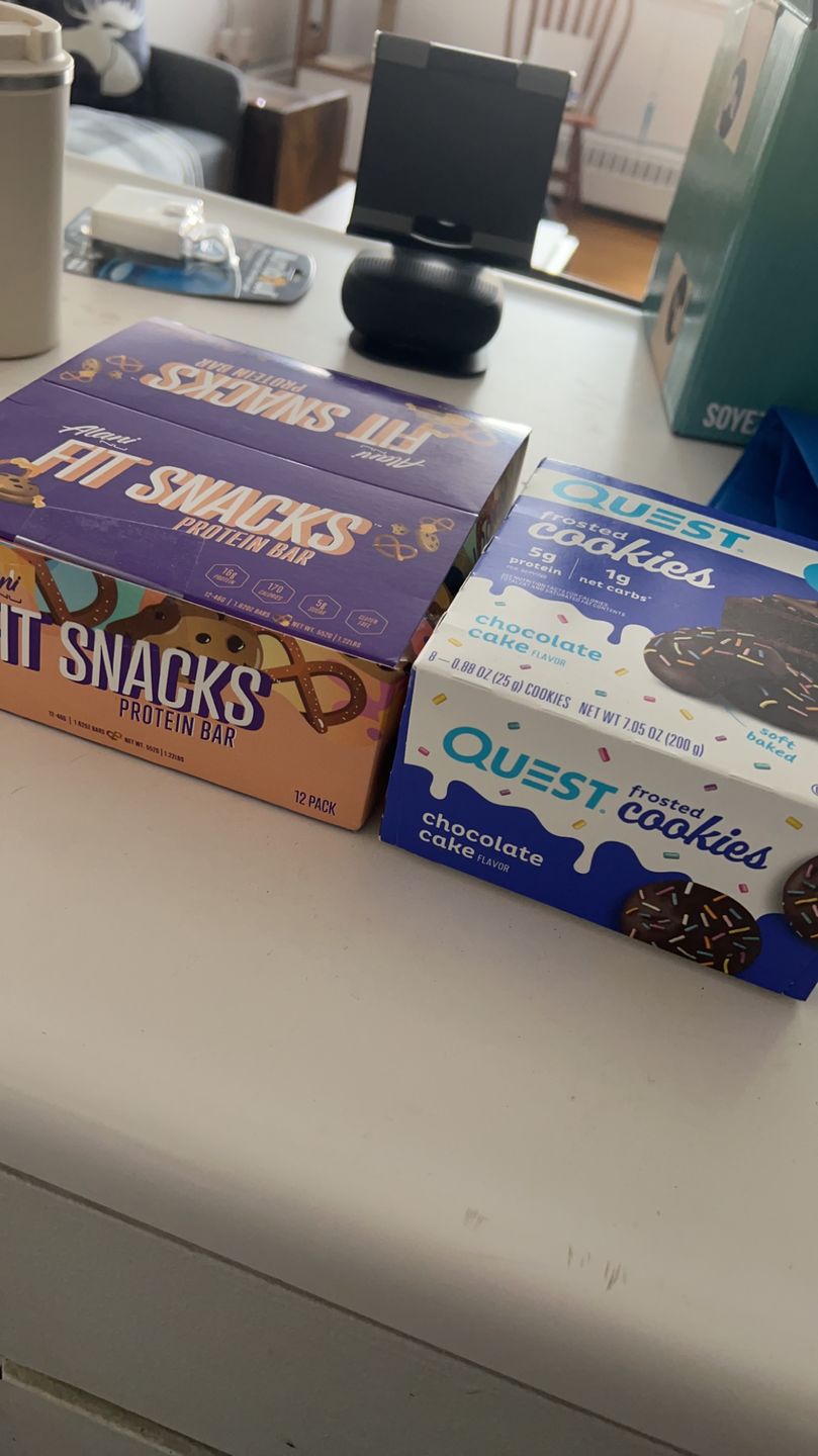 Customer photo review of Alani Nu - Fit Snacks Protein Bar 46g