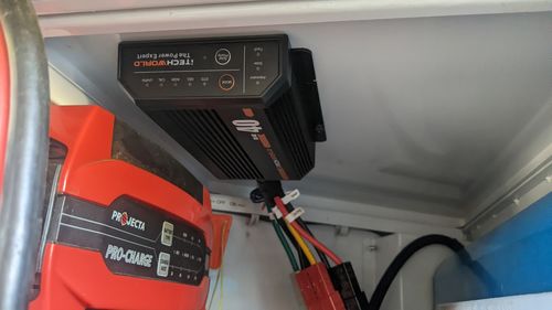 Customer photo review of iTECHDCDC40 12V/24V 40A DCDC & MPPT Battery Charger