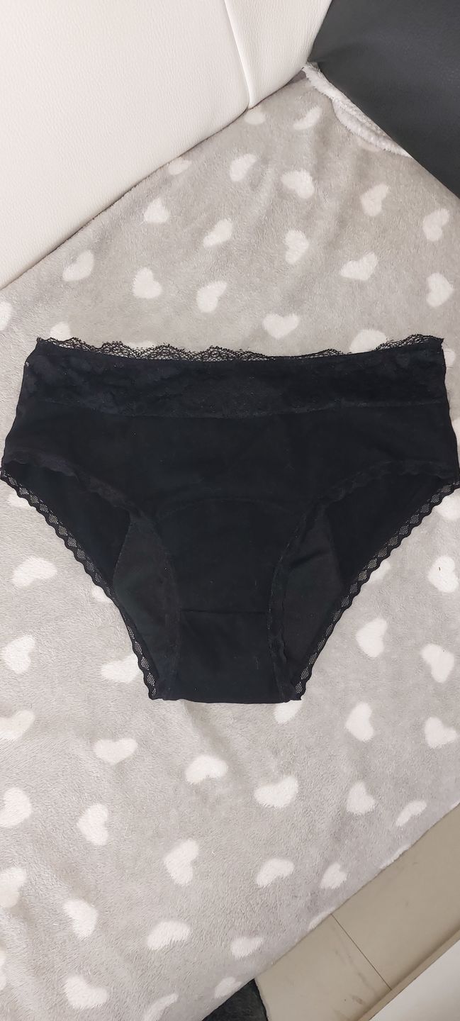Customer photo review of Culotte Menstruelle Chloé (taille haute)