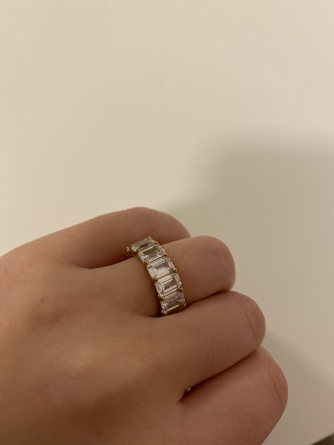 Customer photo review of Cube Stones Ring | 18K vergoldet