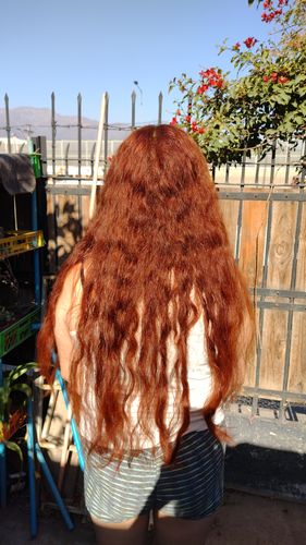 Reseña con foto de un cliente sobre Henna Jamila Hair
