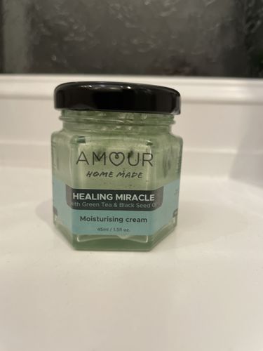 Customer photo review of Healing Miracle Cream