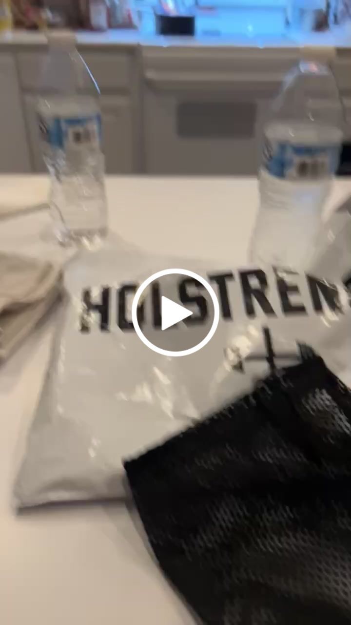 Customer video review of Wrist Wraps - Grey