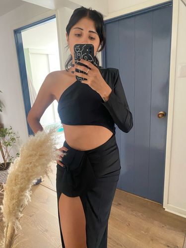 Customer photo review of Lusa Maxi Dress