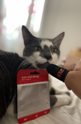 Customer photo review of "Consistency V2" Finger Sleeves Three Pack