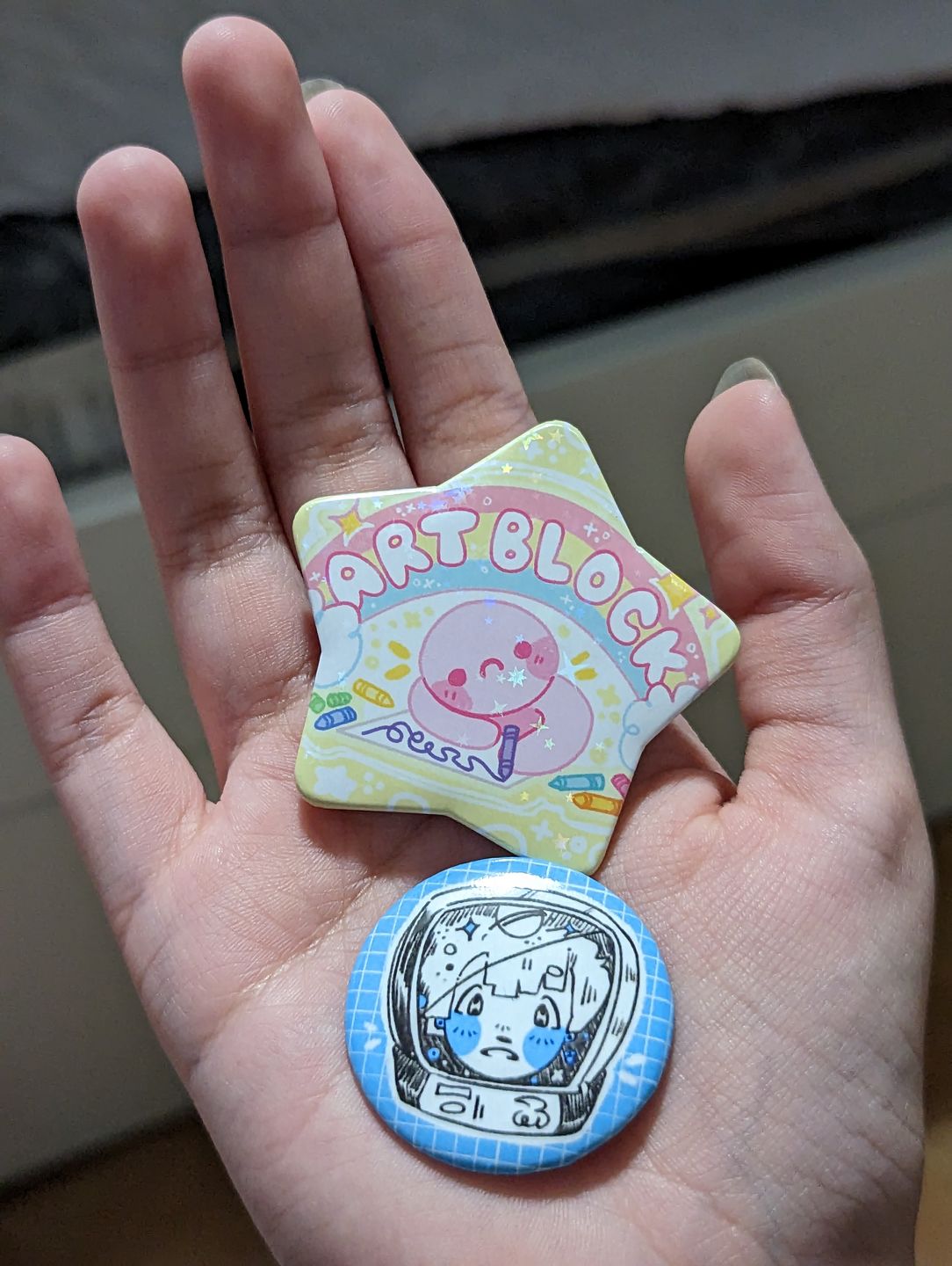 Customer photo review of Art Block Large Glitter Star Button
