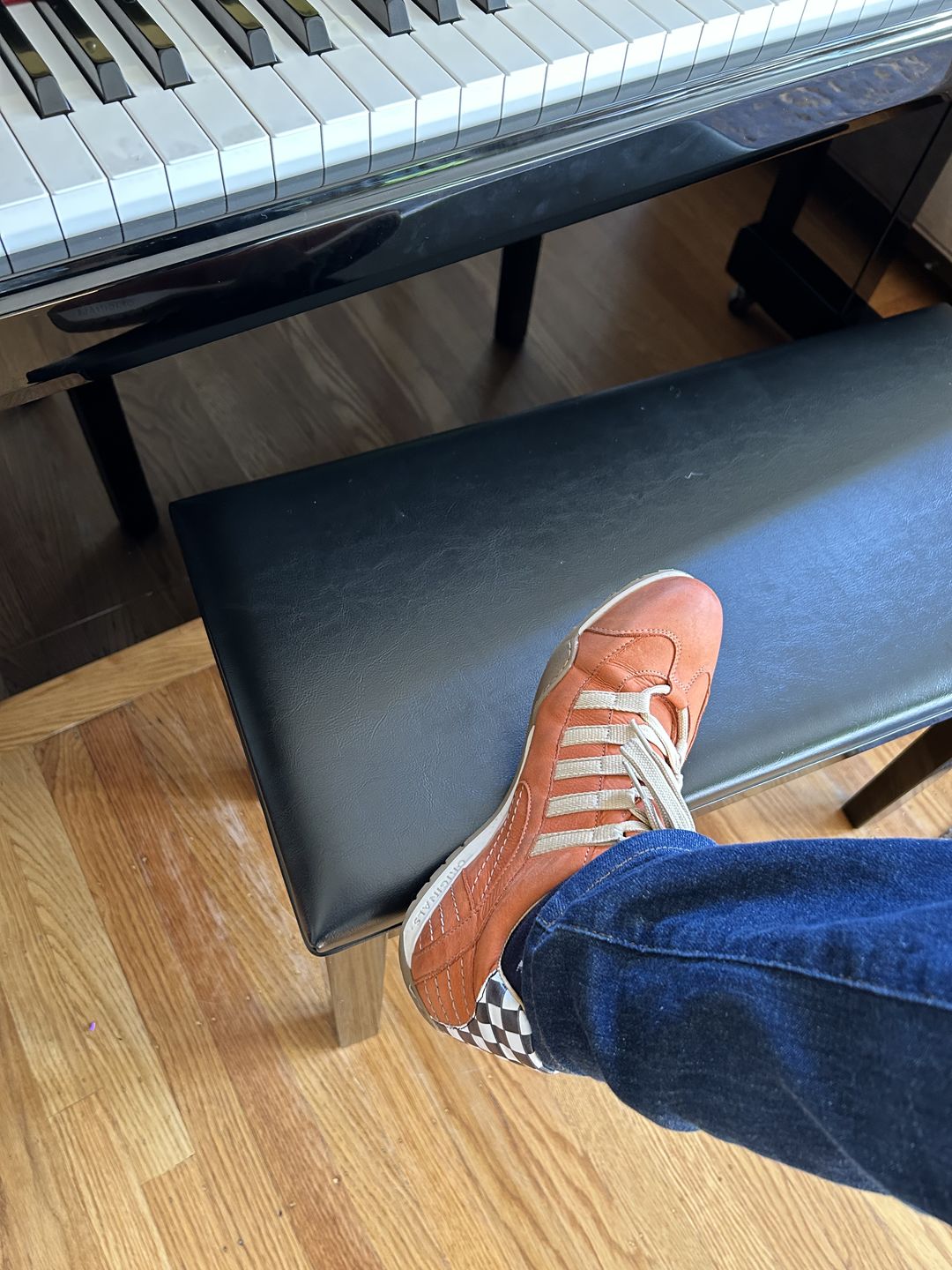 Customer photo review of Men's Racing Sneaker in Vintage Orange (Orange and Sand)