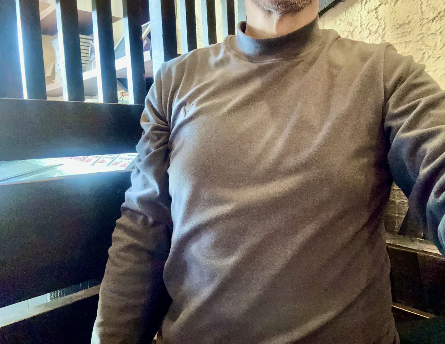 Customer photo review of ストレッチ　微起毛ハイネックスウェット