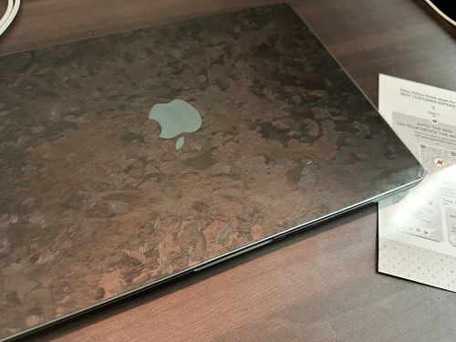 Customer photo review of MacBook Pro 14 2021