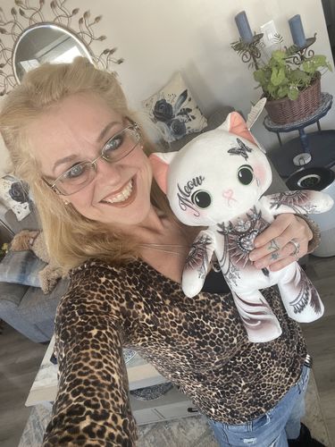 Customer photo review of Ryan Ashley Omnia Plushie