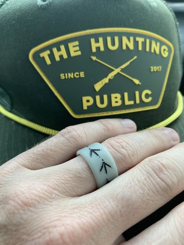 Customer photo review of Turkey Track Green Silicone Ring