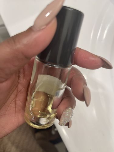 Customer photo review of Baccarat Rouge 540 Type Body Oil -Unisex