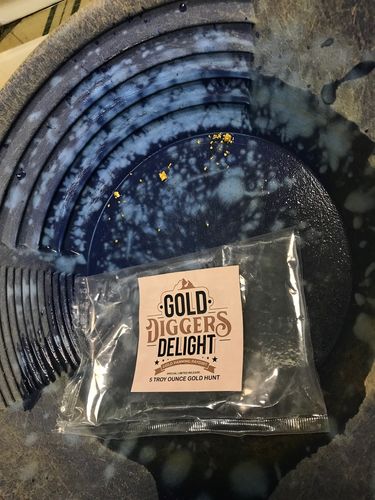 Customer photo review of *BOGO* Gold Diggers Delight '5 OUNCE GOLD CHASE' - Gold Paydirt Panning Concentrates
