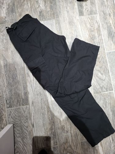 Customer photo review of Vintage Military Surplus Cargo Pants Size 31-35 x 31.5