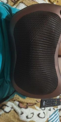 Customer photo review of NEVENUE® - Relaxation Massage Pillow™