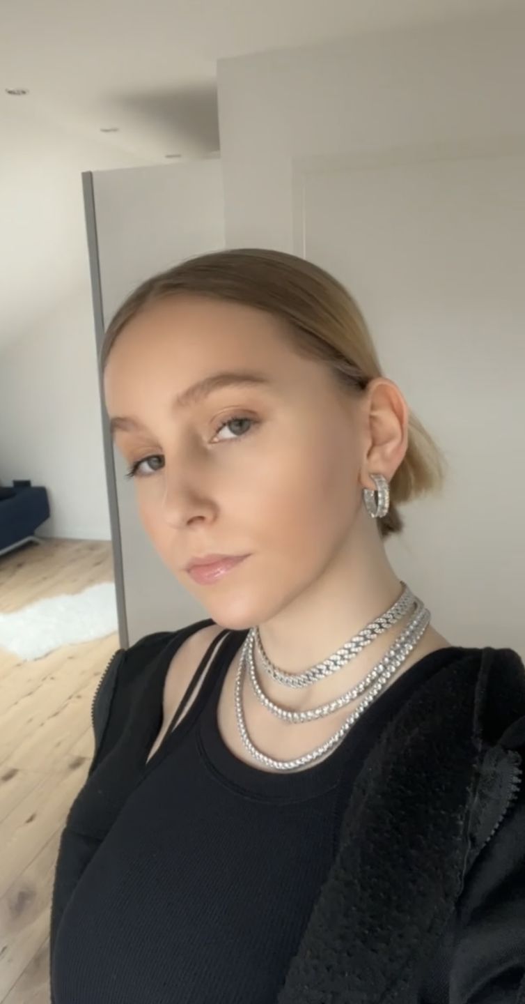 Customer photo review of ICE BREAKER. - 4MM WHITE GOLD