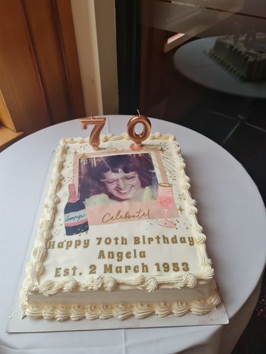 Customer photo review of A3 Rectangle Custom Edible Icing Image