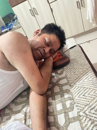 Customer photo review of NEVENUE® - Relaxation Massage Pillow™
