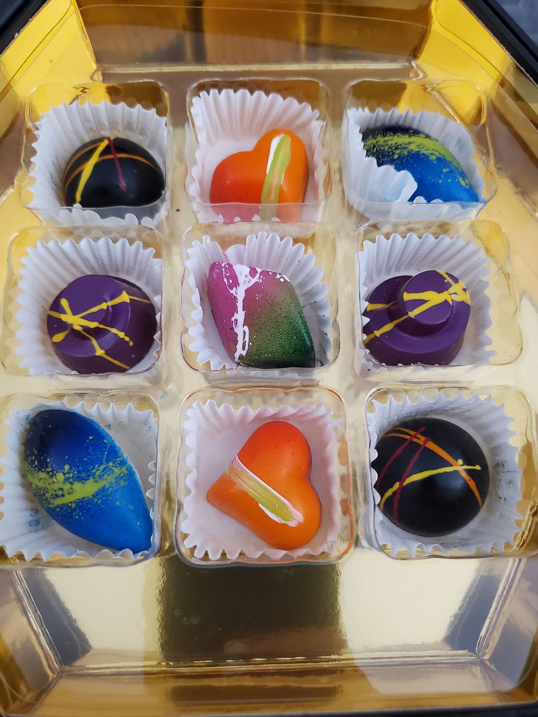 Customer photo review of Signature Chocolate Tasting Gift Set, 36 pieces