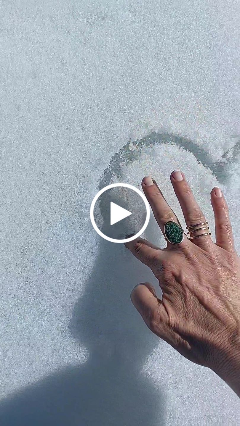 Customer video review of BAGUE VITORIA