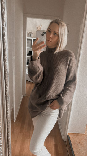 Customer photo review of Melina Longullover - Braun