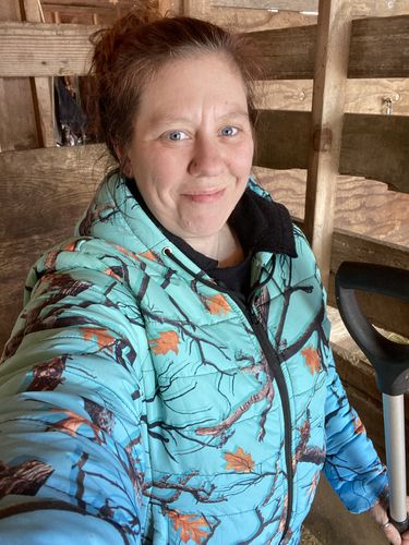 Customer photo review of Women's Darlin Camo Padded Jacket