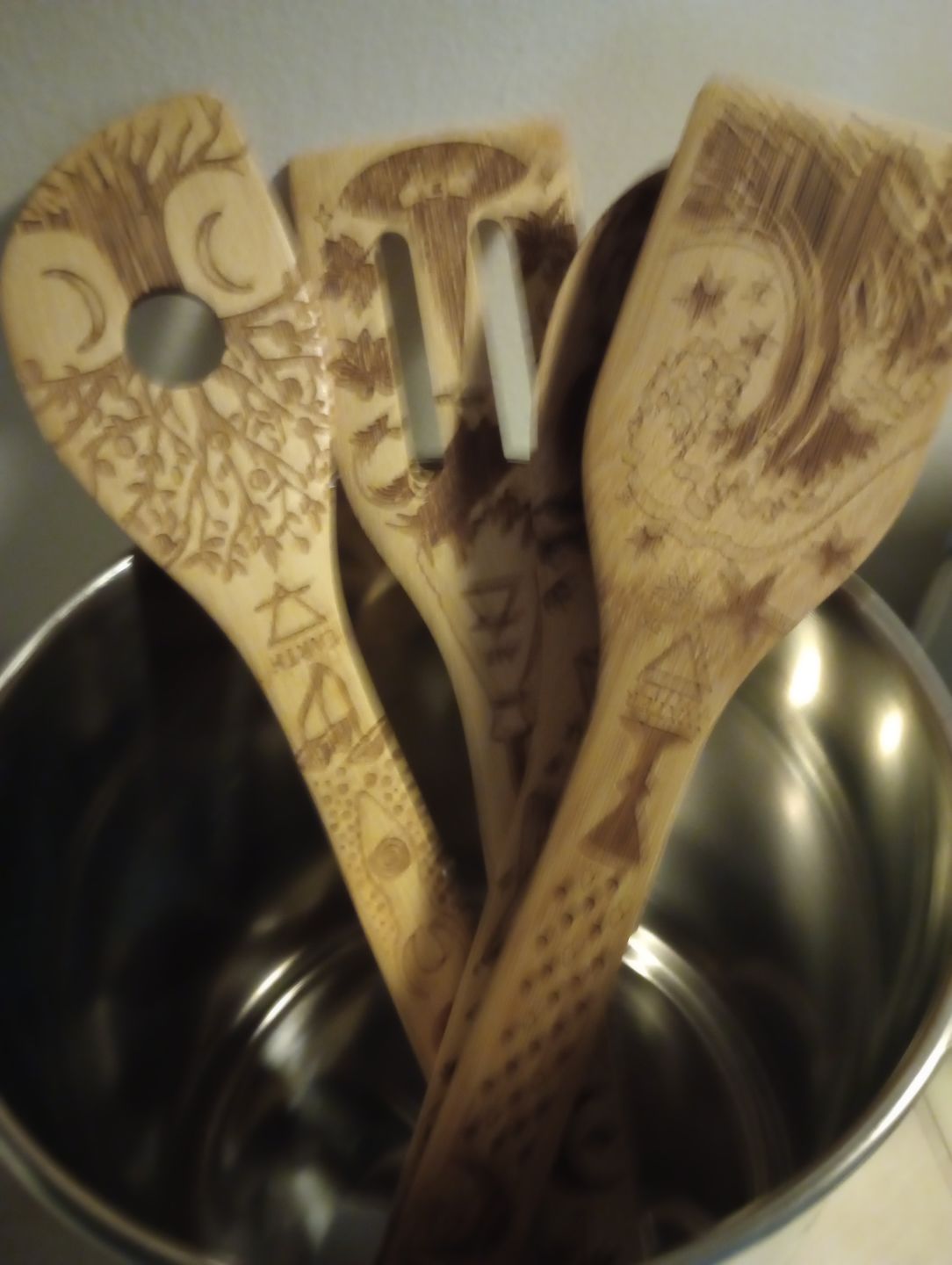 Customer photo review of The 5 Elements Bamboo Large Kitchen Utensils Set