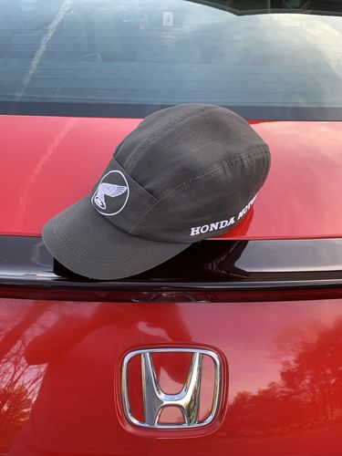 Customer photo review of Honda Racing Replica Mechanics Hat (1964) - LIMITED EDITION Color