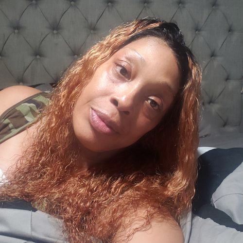 Customer photo review of Ayiyi Undetectable 1B/30 Honey Brown 13x4 Lace Front Wig Water Wave Human Hair Wigs