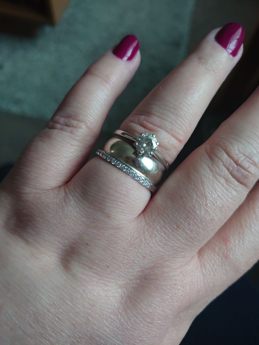 Customer photo review of White Gold 2mm Half Glitz Ring