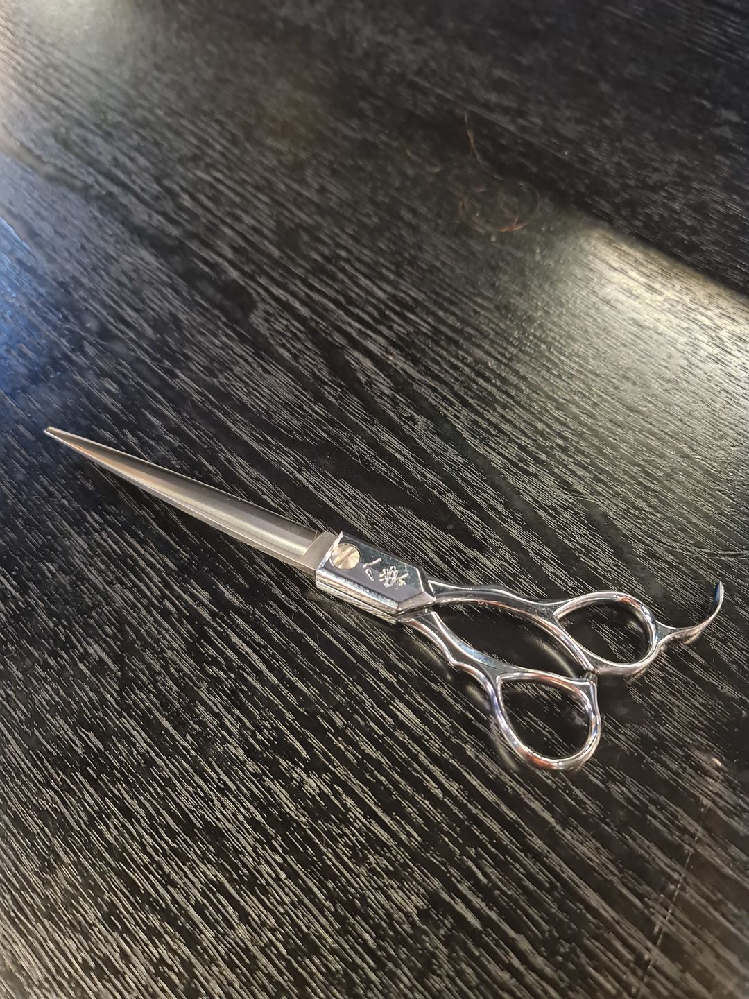 Customer photo review of Yasaka 7.0 Inch Barber Cutting Shear