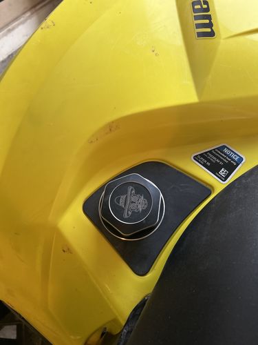 Customer photo review of El'Braaapo Gas cap