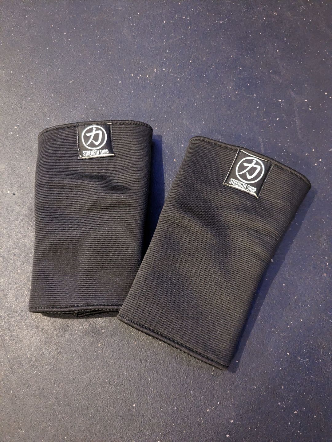 Customer photo review of Strength Shop Odin Elbow Sleeves - Triple Ply - Black