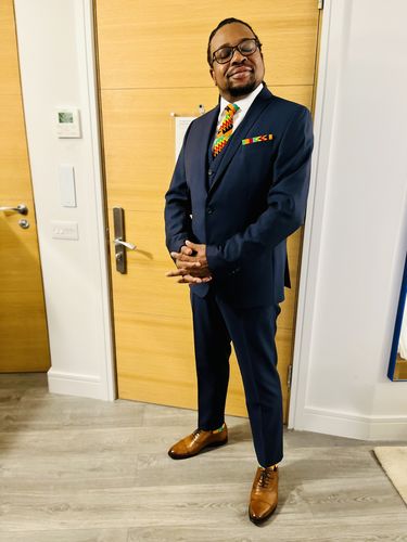 Customer photo review of Boga Neck Tie, Socks, Pocket Square set