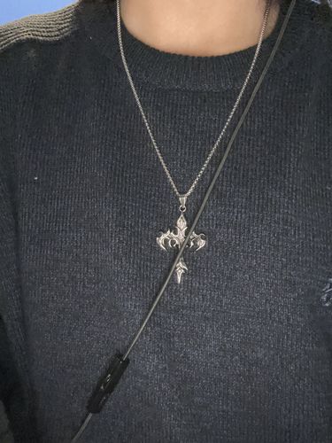 Customer photo review of EXODUS CHAIN