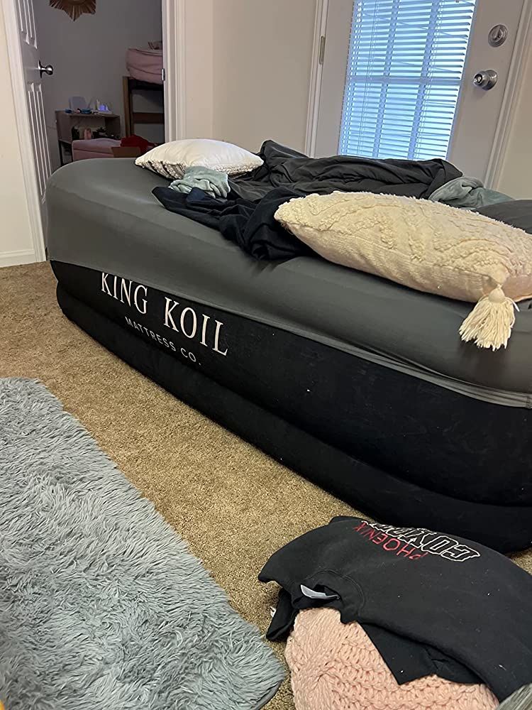 Customer photo review of King Koil Luxury Air Mattress with High Speed Built-in Pump
