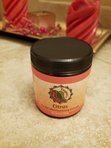 Customer photo review of Facial Moisturizing Cream