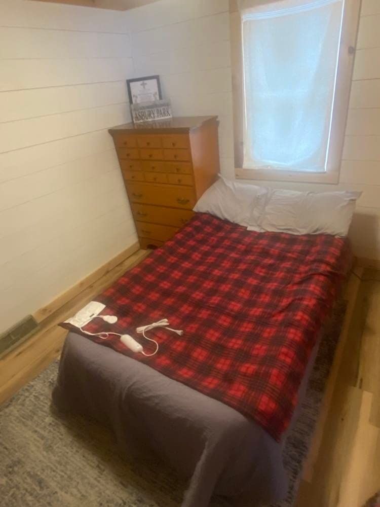 Customer photo review of King Koil Luxury Air Mattress with High Speed Built-in Pump
