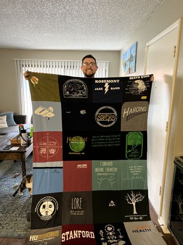 T-shirt quilt from stanford university, harding university by Gavin from CA