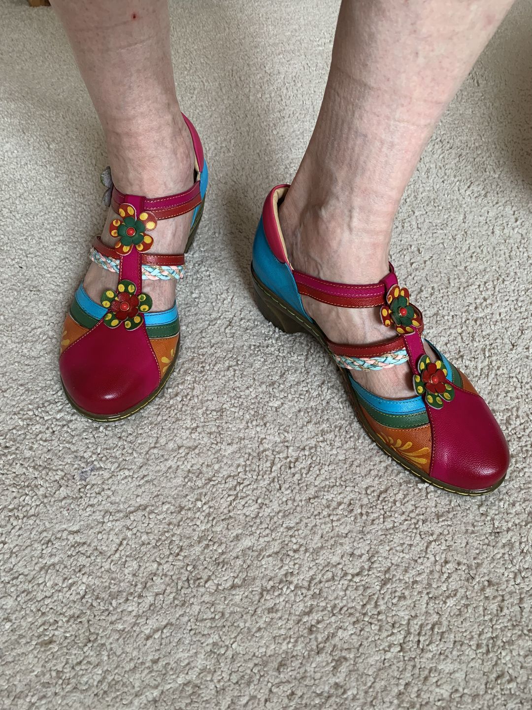 Customer photo review of Women Bohemian Leather Printing Stitching Non-slip Breathable Sandals