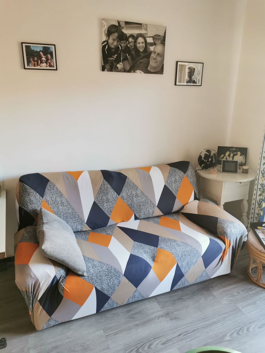 Customer photo review of Modern - Housses Extensibles de Fauteuil et Canapé