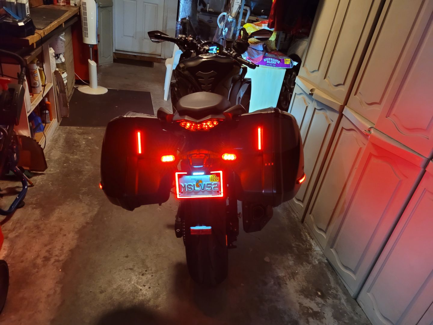Customer photo review of T3 Switchback M8 LED Turn Signals - Rear