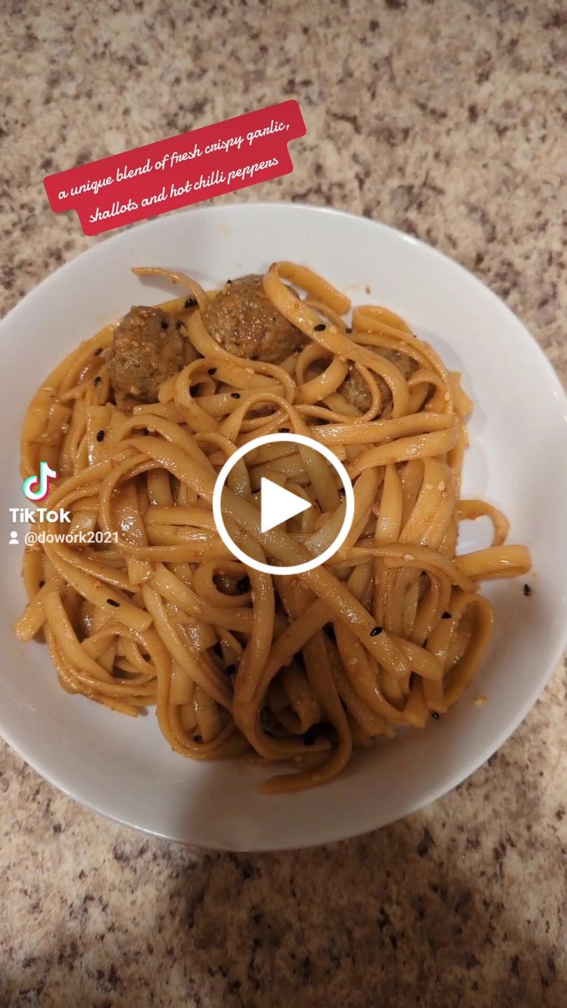 Customer video review of Hot Crispy Oil- Combo Box