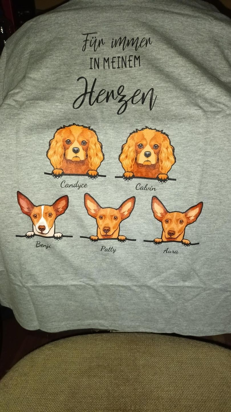 Customer photo review of Haustiereltern - Individuelles T-Shirt