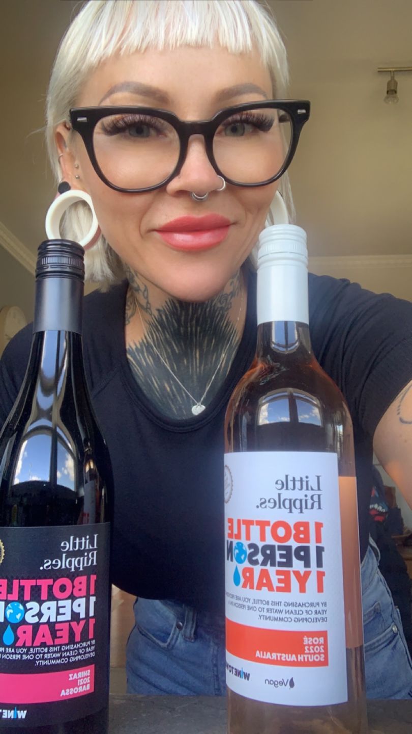Customer photo review of Red n Rosé 6 Pack - NEW