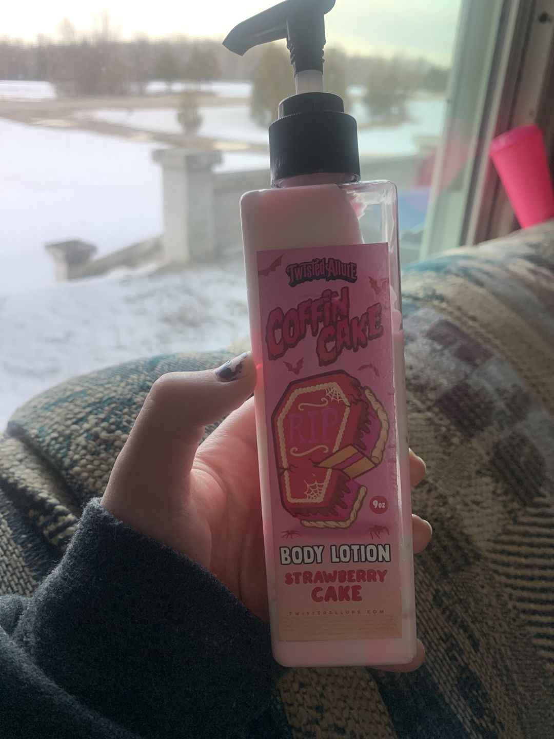 Customer photo review of Coffin Cake Body Lotion (Strawberry Cake)