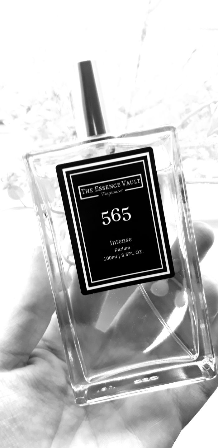 Customer photo review of Inspired by Portrait of a Lady - 565 - Intense