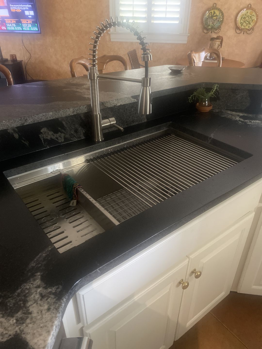Customer photo review of 33" Undermount Workstation Sink – 16 Gauge Stainless Steel Single Bowl – Offset Drain Right – Seamless Drain (5LS33R)