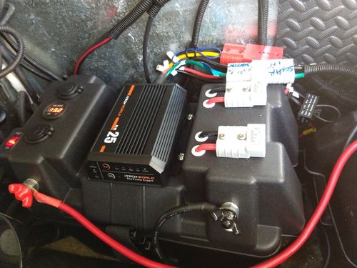 Customer photo review of iTECHDCDC25 12V/24V 25A DCDC & MPPT Battery Charger