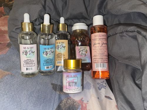 Customer photo review of Kitty Drip Blueberry